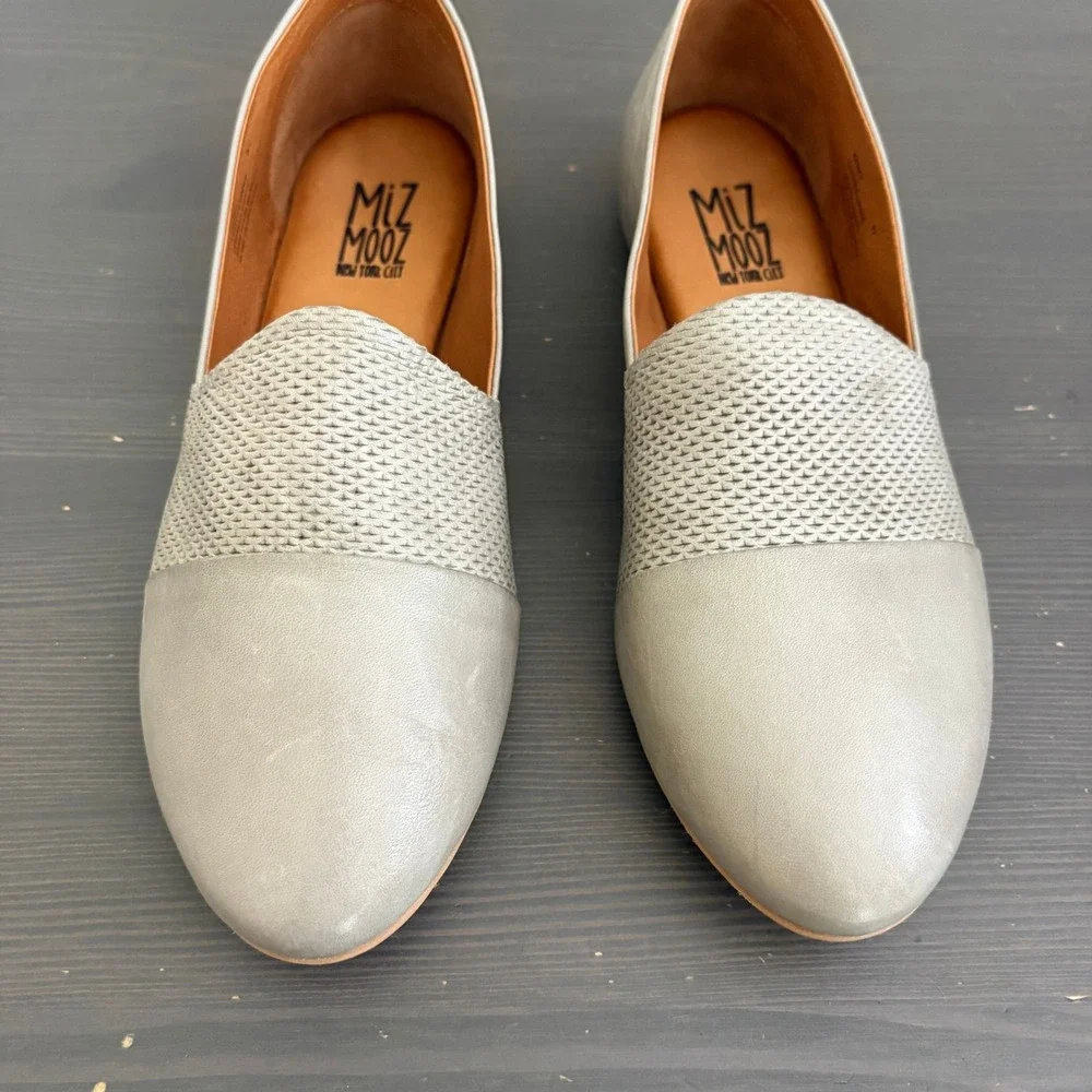 Miz Mooz‎ Hailey Flats 37 Grey Leather Textured Slip On Almond Toe
